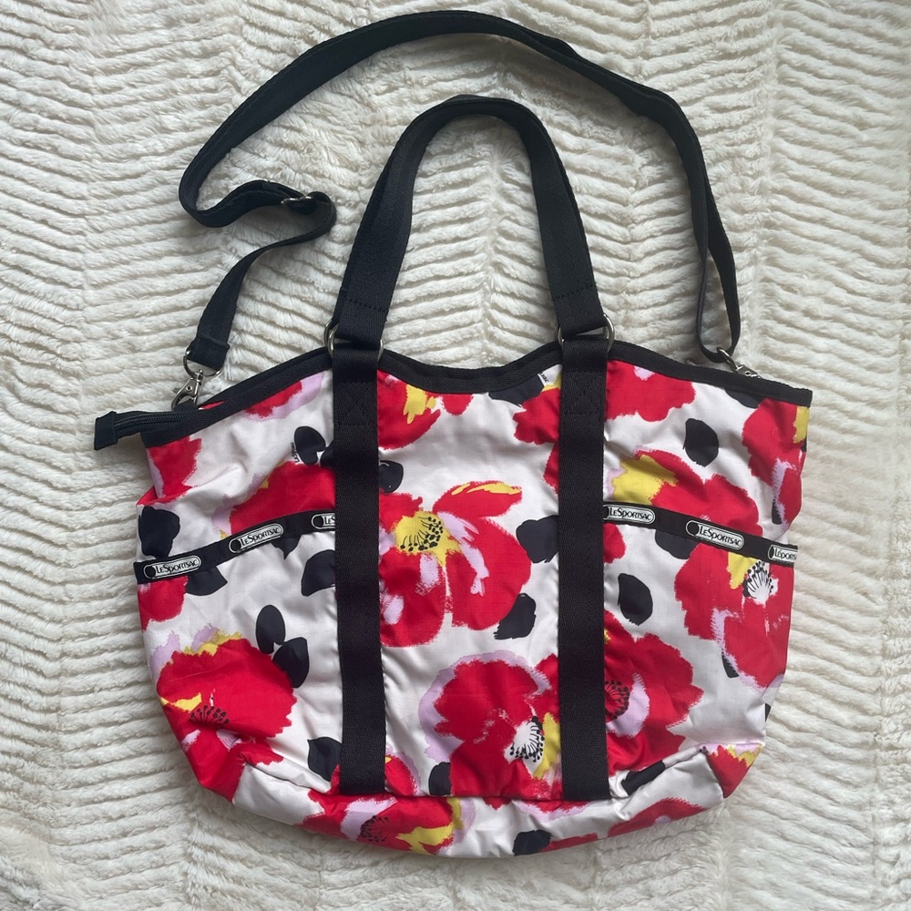NWOT LeSPORTSAC Poppy Garden Tote Lightweight Packable - Black Red White